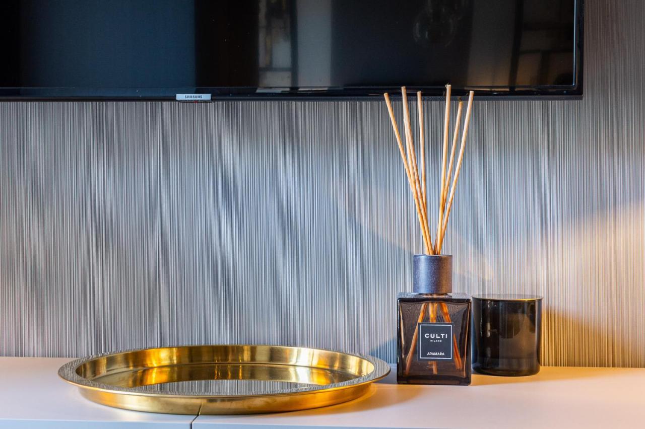 Bnbutler - Paganini Boutique Apartment Milan Luaran gambar