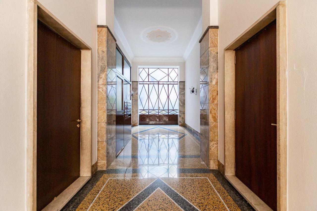 Bnbutler - Paganini Boutique Apartment Milan Luaran gambar